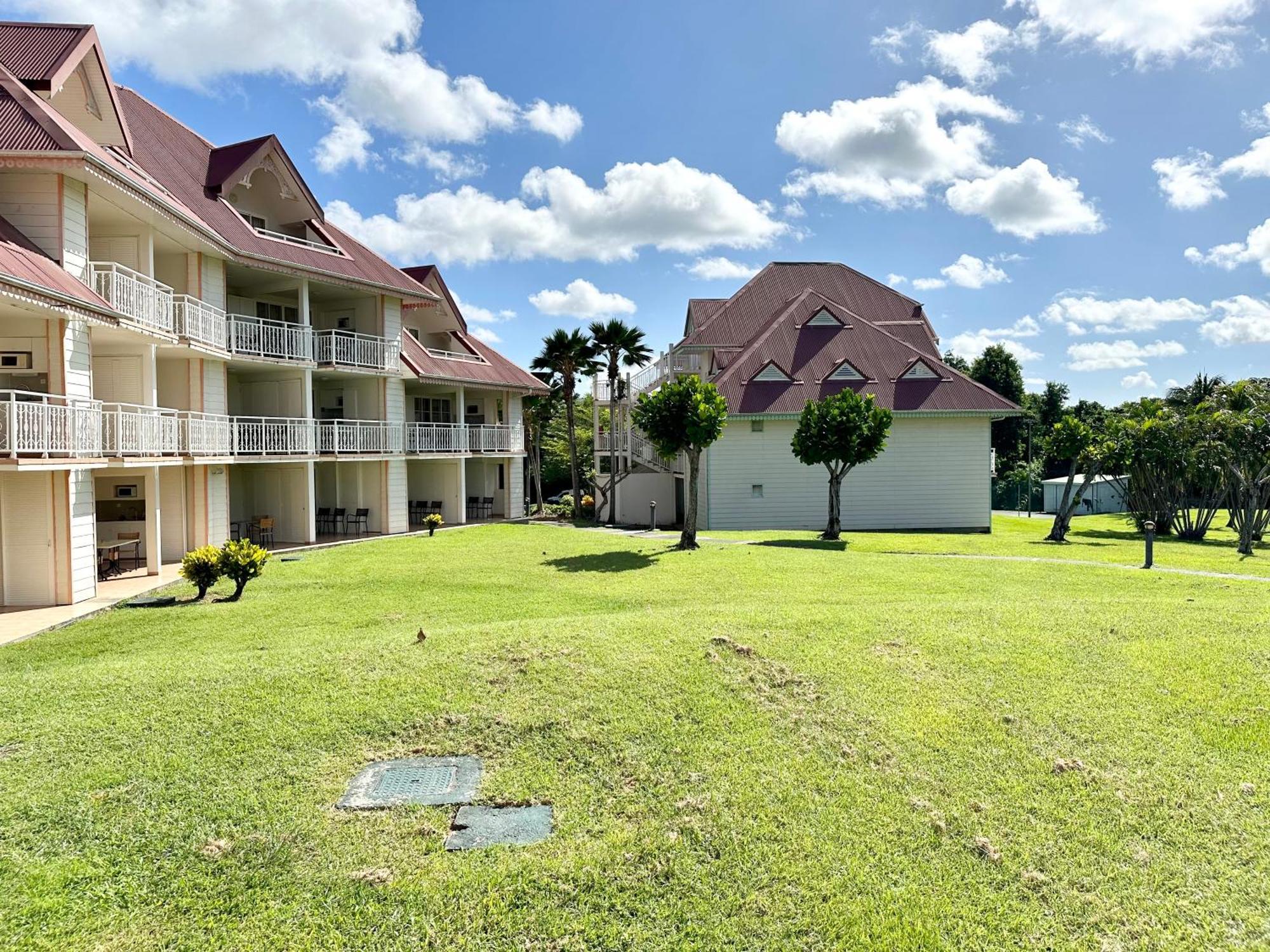Studio Dans Un Magnifique Complexe De Vacances A St Luce Sainte-Luce Exterior photo